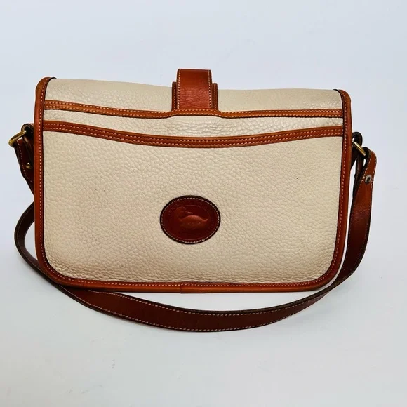 Dooney & Bourke All Weather Leather Small Flap Shoulder Bag British Tan Trim Vtg - Picture 4 of 16